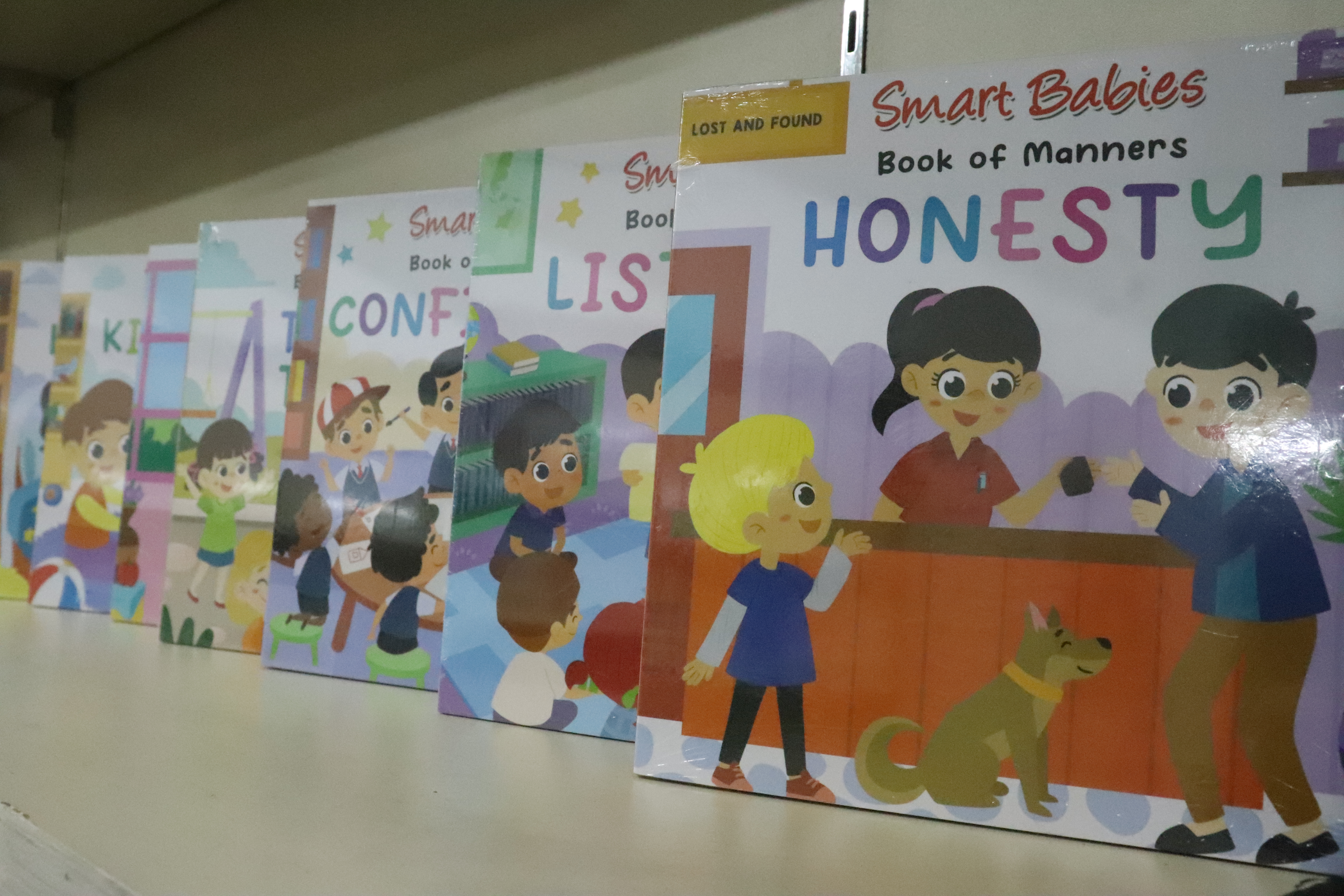 Show blog post for OCTOBER 2024 - WEEK 1 | 5 Books to Foster Gratitude in Kids Picture for blog post OCTOBER 2024 - WEEK 1 | 5 Books to Foster Gratitude in Kids